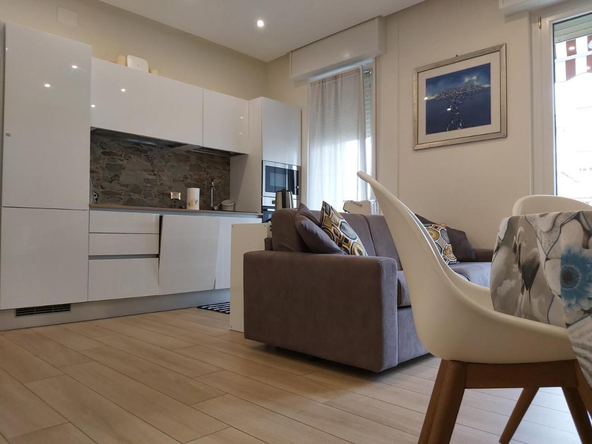 Le Rive Apartment Десенцано дел Гарда Екстериор снимка
